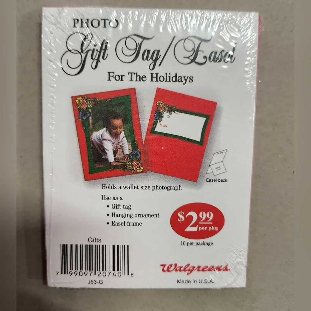 Holiday Photo Insert Cards - Picture 5 of 5